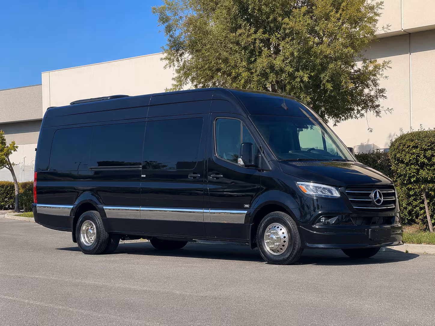 Arvada Wedding Transportation & Shuttle Service