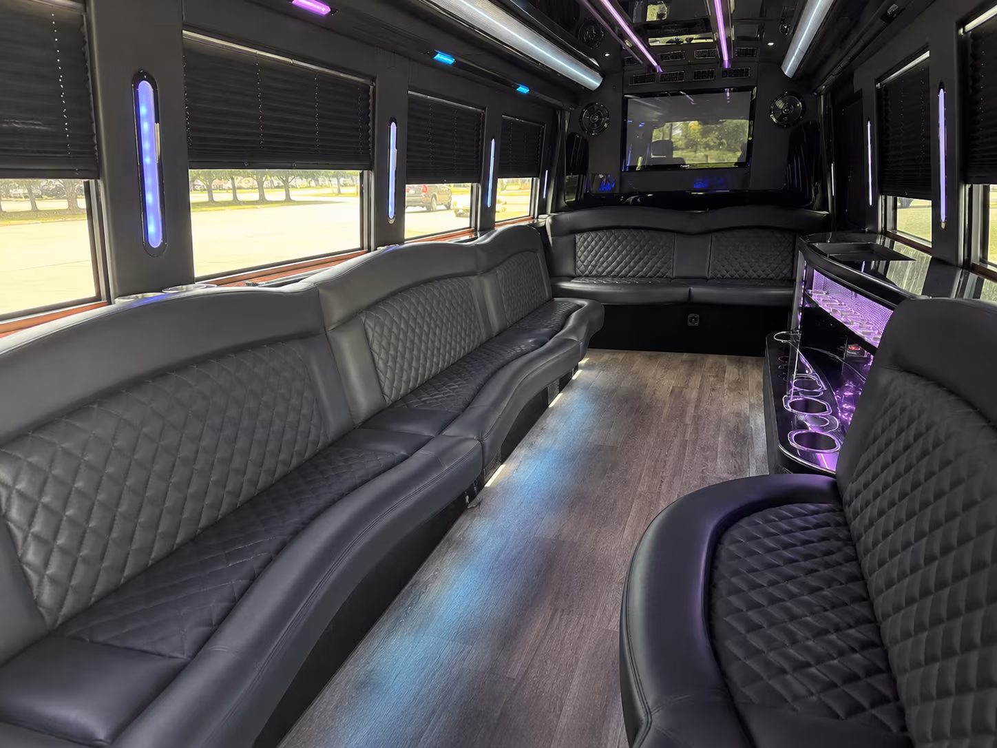 Billings Prom & Homecoming Transportation onboard seating